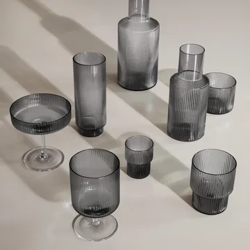 Ripple champagneglass 2-pakning - Smoked grey - Ferm Living