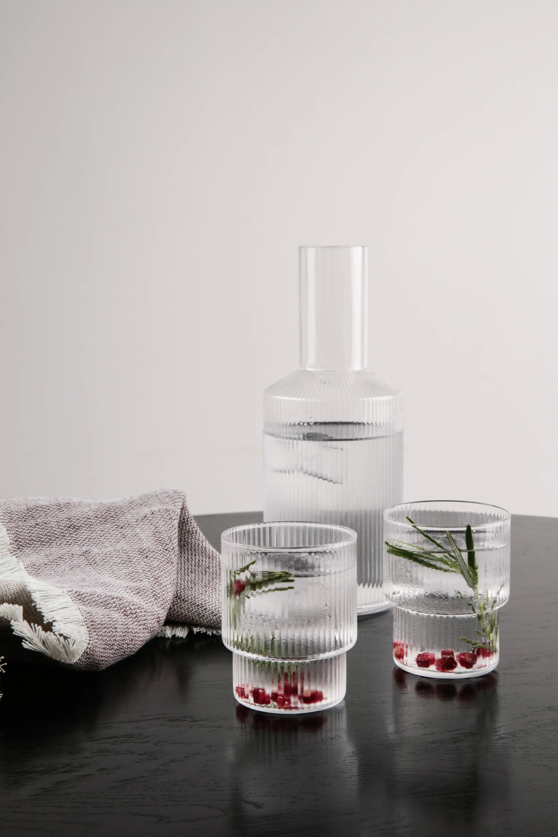 Ripple glass 4-pakning, klar Ferm Living