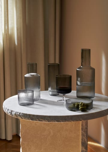 Ripple glass lavt 4-pakning - Smoked Grey - ferm LIVING