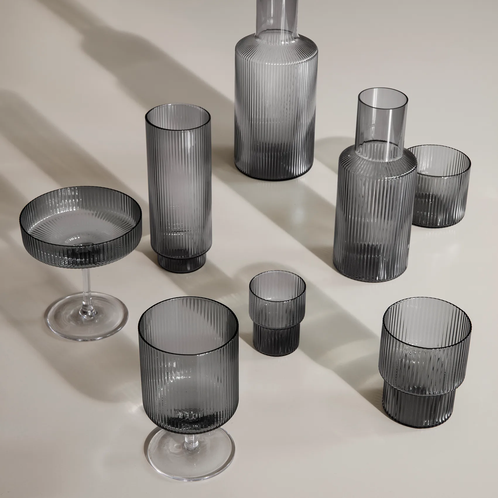 Ripple long drink glass 4-pakk, Smoked grey Ferm Living