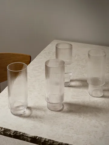 Ripple long drink glass 4-pakning - klar - Ferm Living
