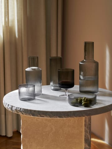 Ripple vinglass 2-stk. - Smoked grey - Ferm Living