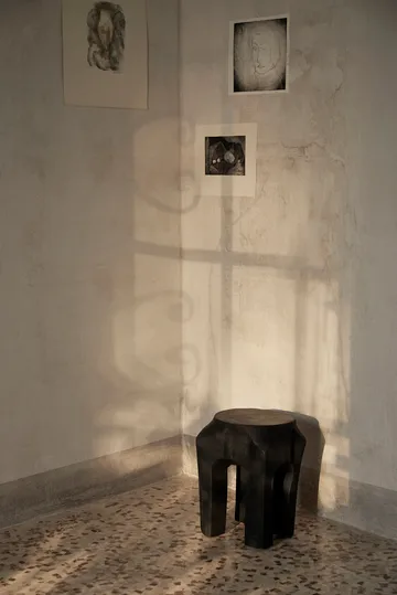 Root rund krakk Ø30x40 cm - Black stained - Ferm Living