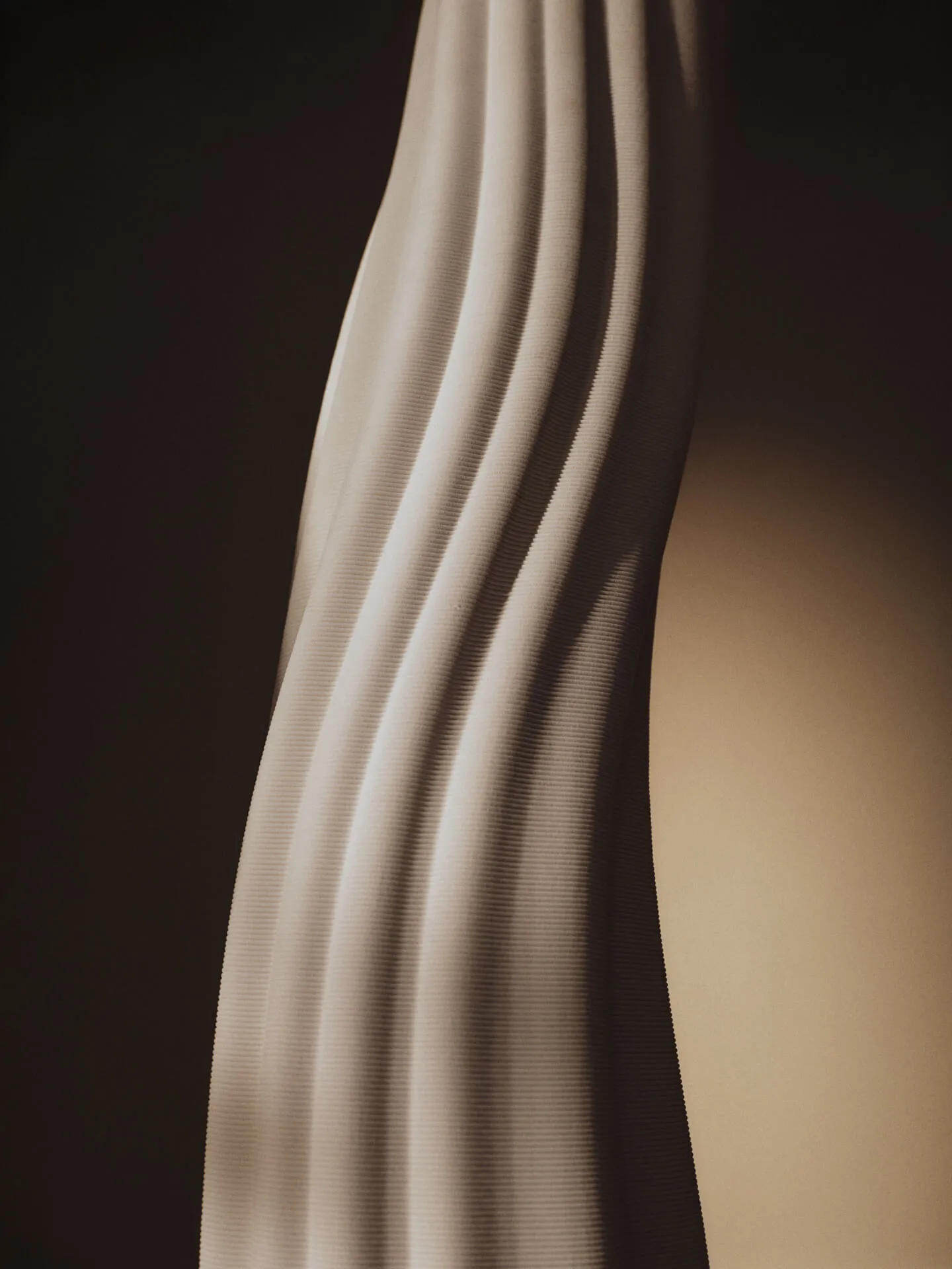 Rylith gulvvase, Off-white, 70 cm Ferm Living