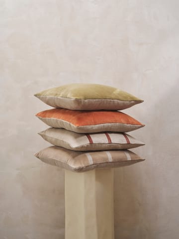 Senti Stripe pute 50x50 cm - Dark sand-linen - Ferm Living