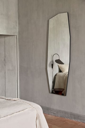 Shard speil 57,8 x 165 cm - Black - Ferm Living