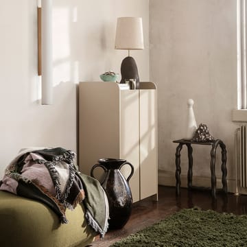Sill Low skap - cashmere - Ferm Living