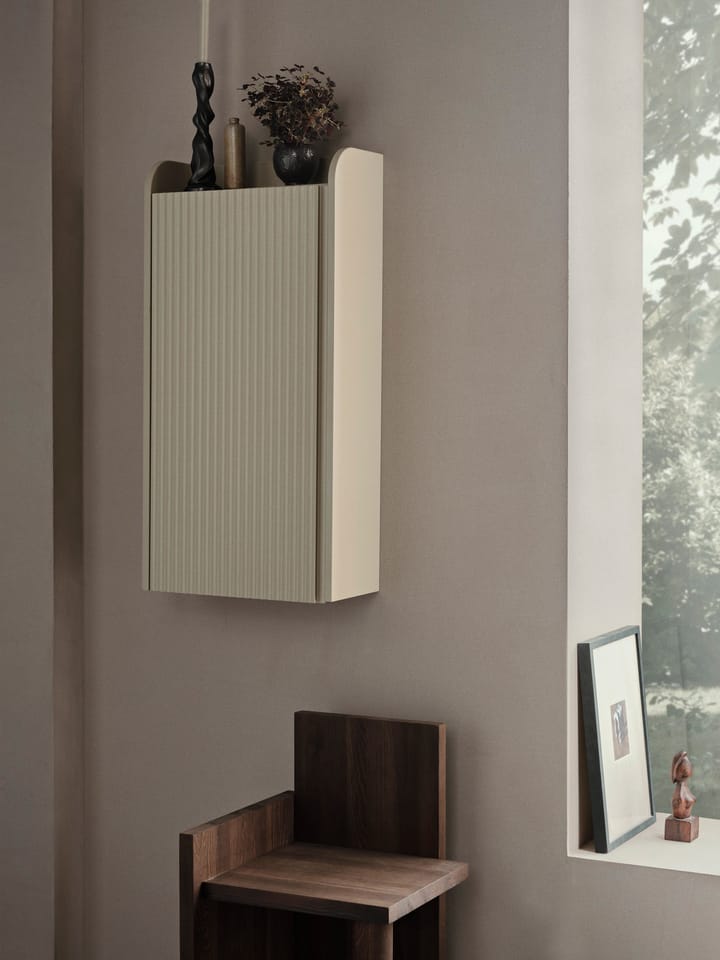 Sill veggskap 42,5 x 85 cm, Cashmere Ferm Living