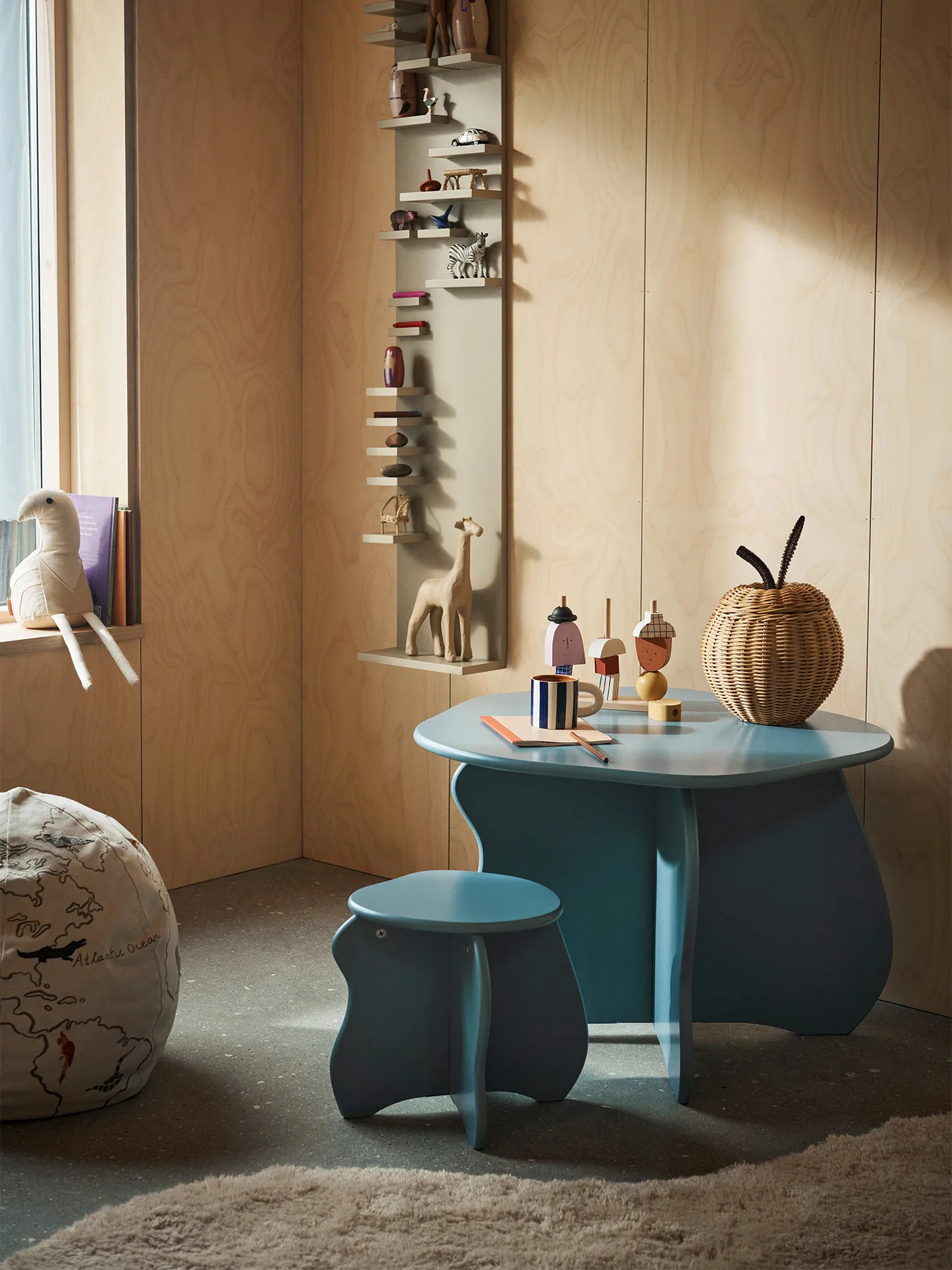 Slope bord, Storm Ferm Living