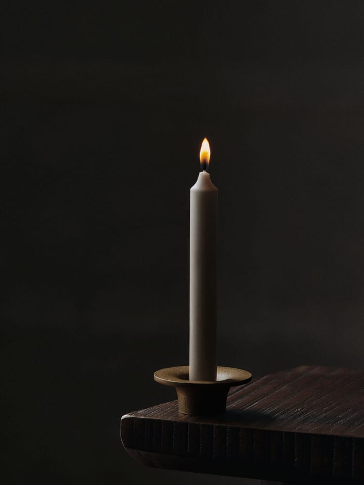 Soothe lysestake Ø8 cm, Brass Finish Ferm Living