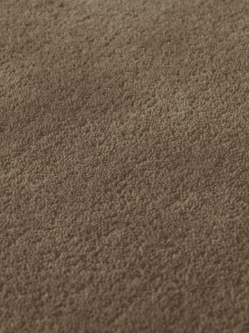 Stille tuftet teppe - Ash Brown, 160x250 cm - Ferm Living
