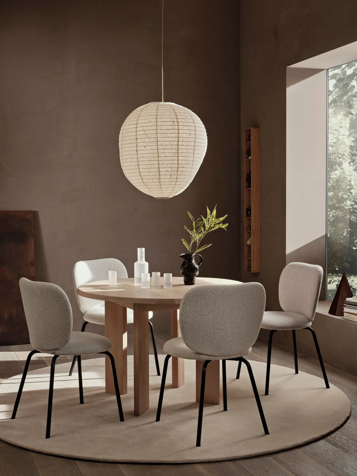 Stille tuftet teppe rundt, Off-white Ø240 cm Ferm Living