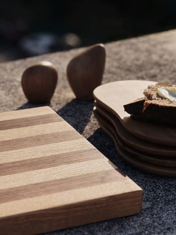 Stribe skjærefjøl bold 25x36 cm - Walnut-oak - Ferm Living