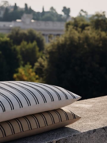 Twill putetrekk 40x60 cm - Off-white-black - Ferm Living