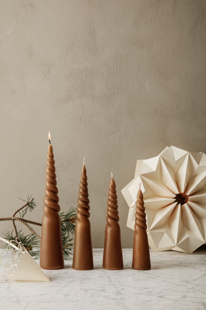 Twisted candles vridde lys 4-pakning - Straw - ferm LIVING