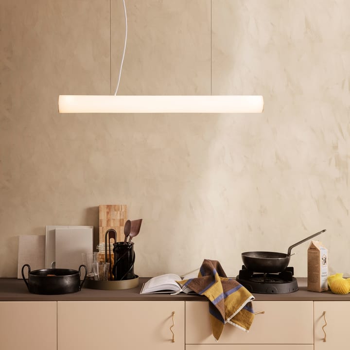Vuelta pendel 100 cm, Hvit-messing Ferm Living