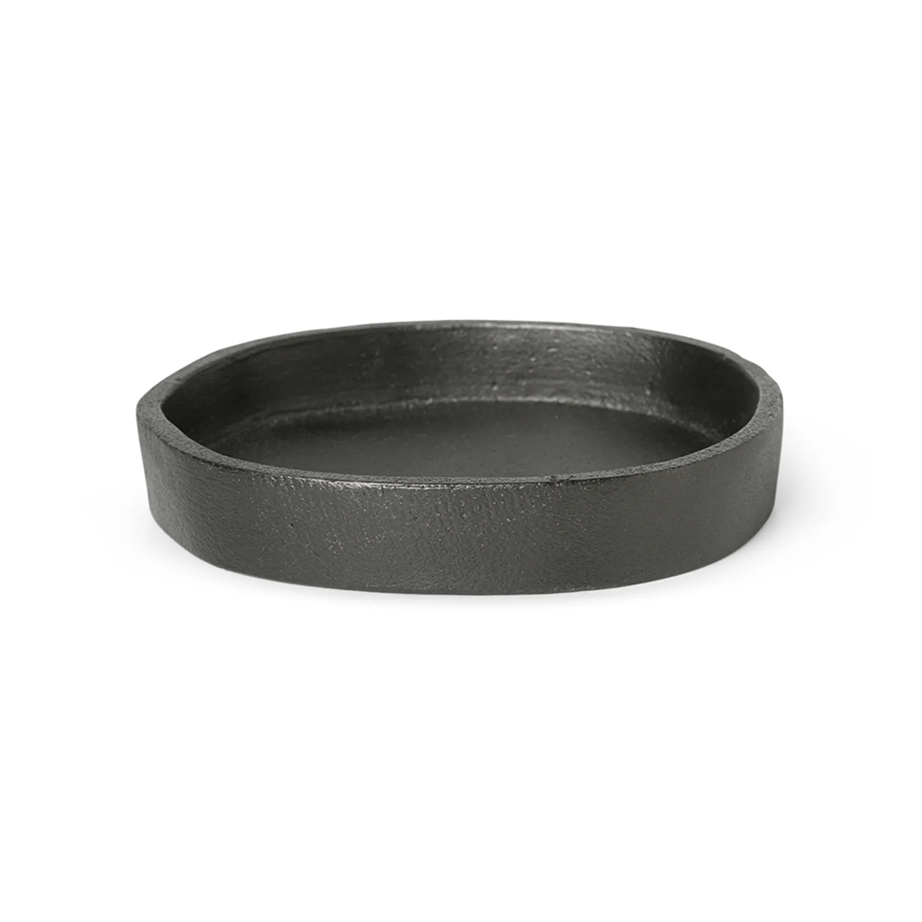 Yama brett rund 8,3 x 8,9 cm, Sotet aluminium Ferm Living