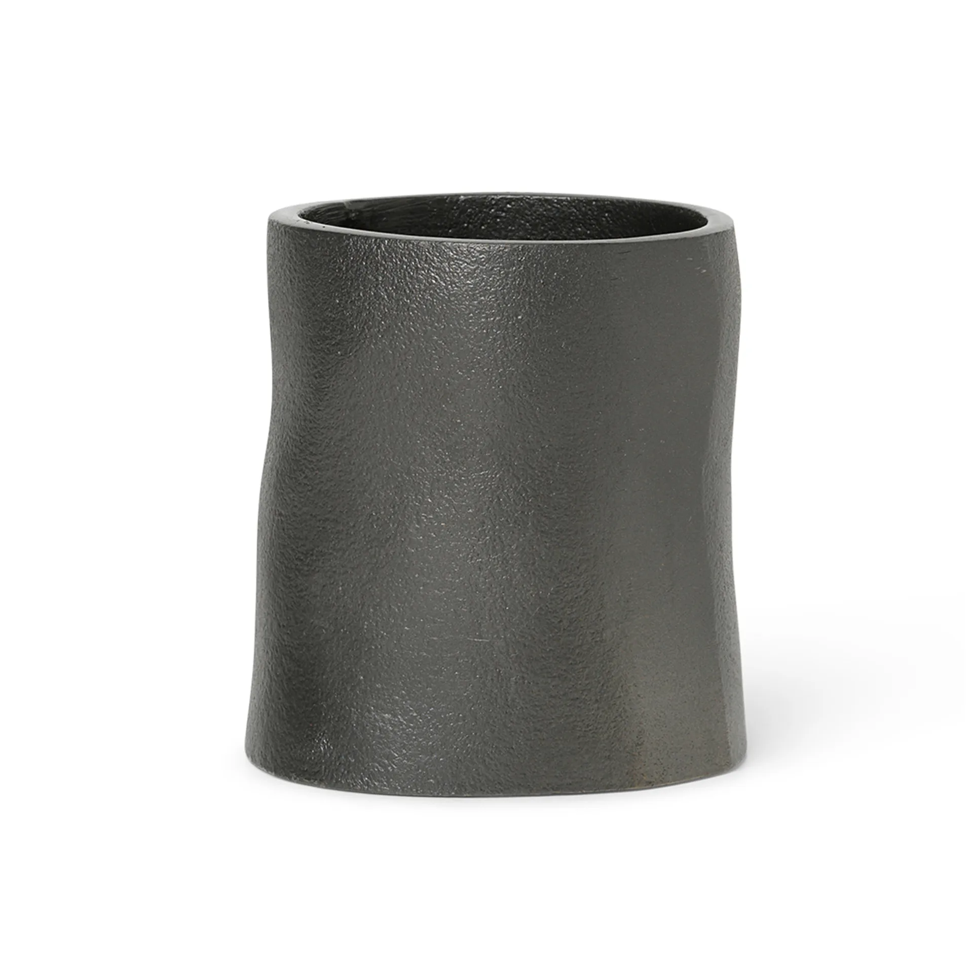 Yama pennstativ small Ø 7,8 cm, Sotet aluminium Ferm Living