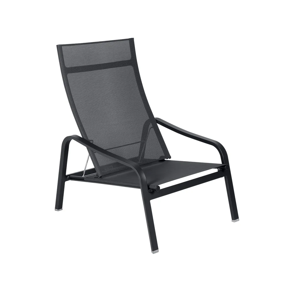 Alize stol med armlener, lav, Anthracite Fermob