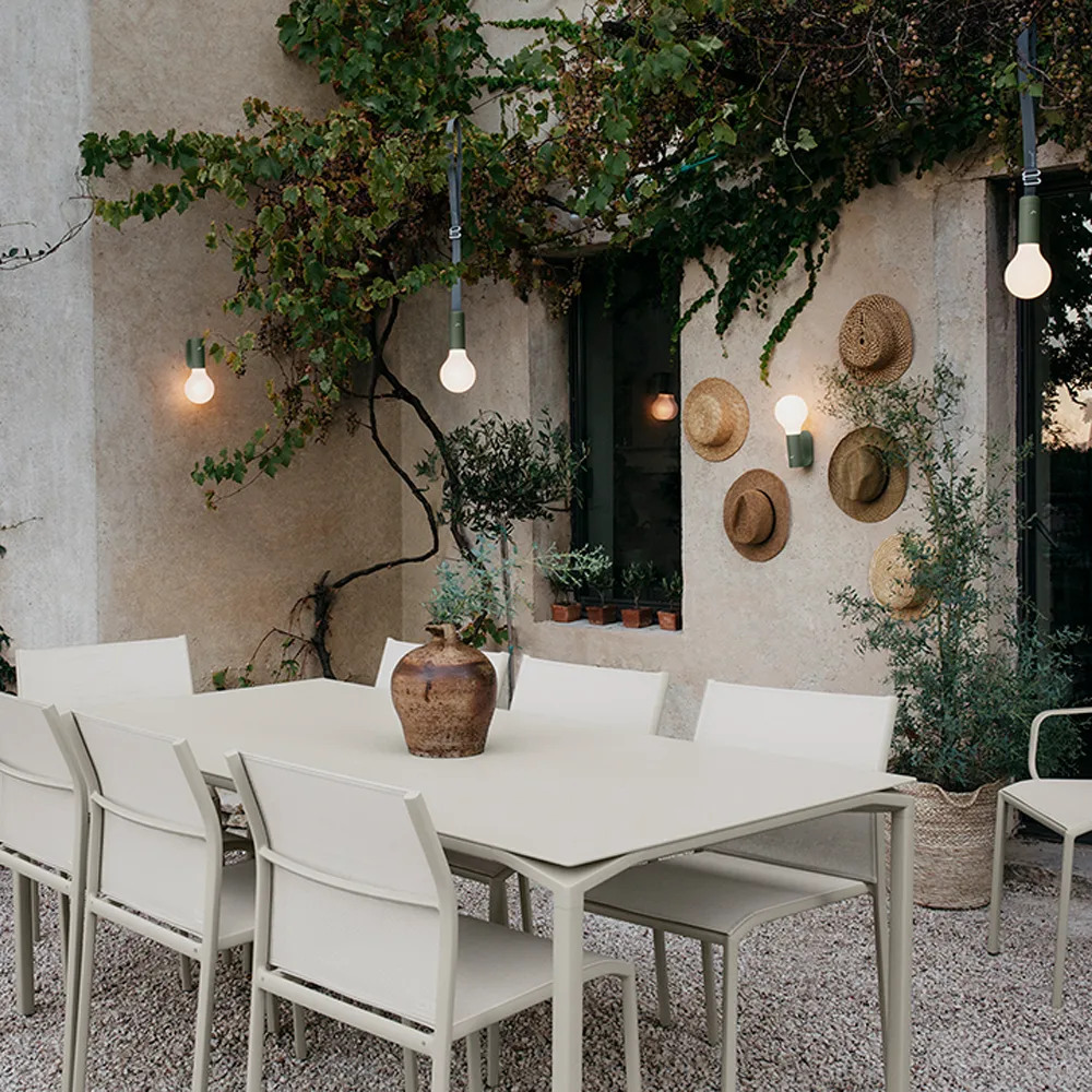 Aplô bordlampe, Nutmeg (beige) Fermob