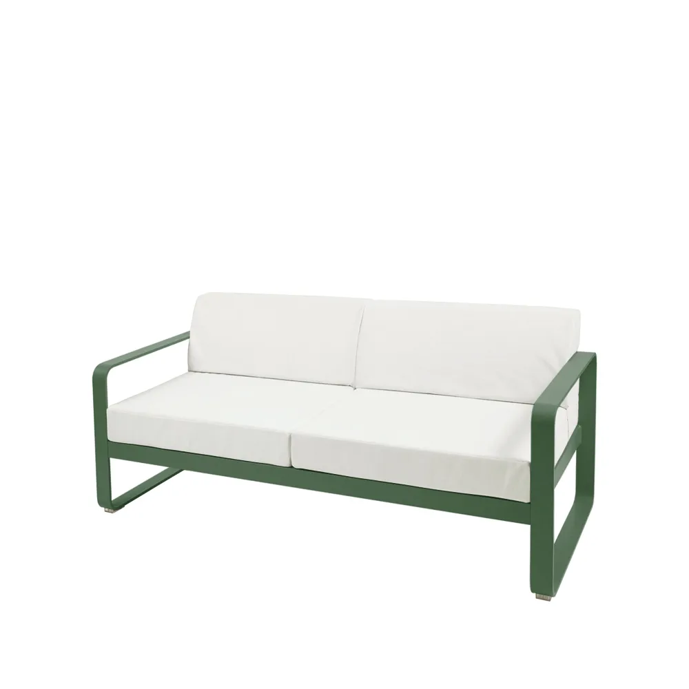 Bellevie 2-seters sofa, Cedar green (grønn), off-white pute Fermob