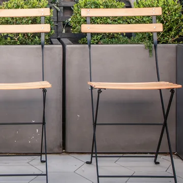 Bistro Natural stol - Clay grey, oljet bøk - Fermob