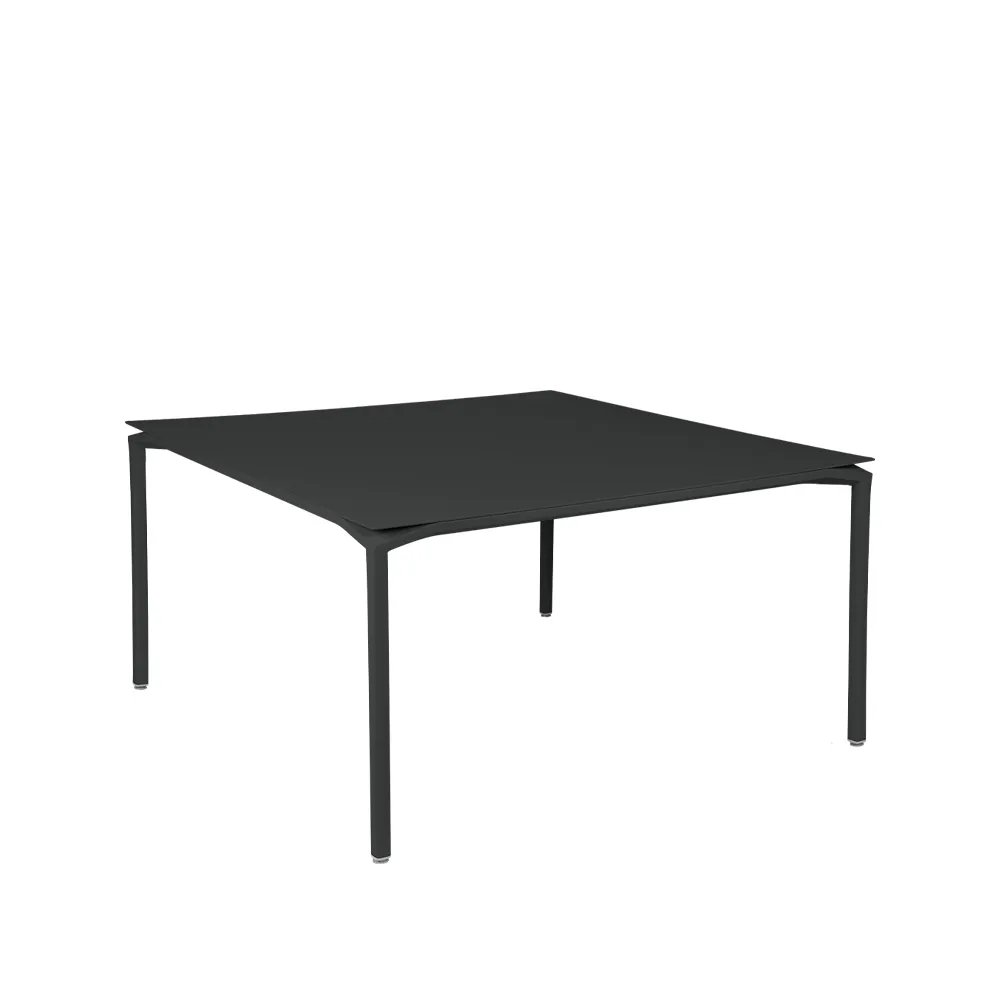 Calvi bord, kvadratisk 140x140 cm, Liquorice (svart) Fermob