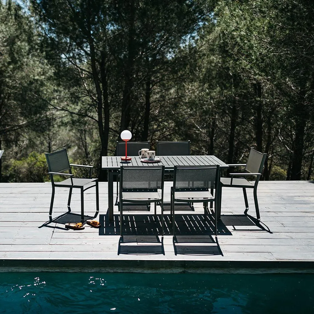 Costa spisebord, Capucine Fermob