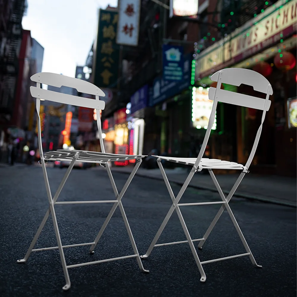 La Môme stol, Cedar green Fermob