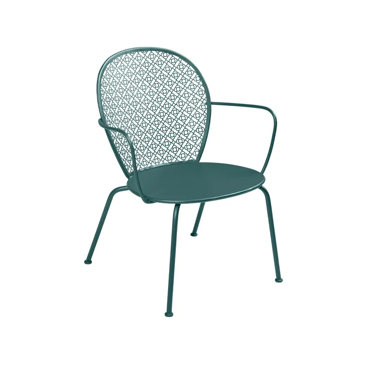 Lorette stol med armlener, lav - Storm grey - Fermob