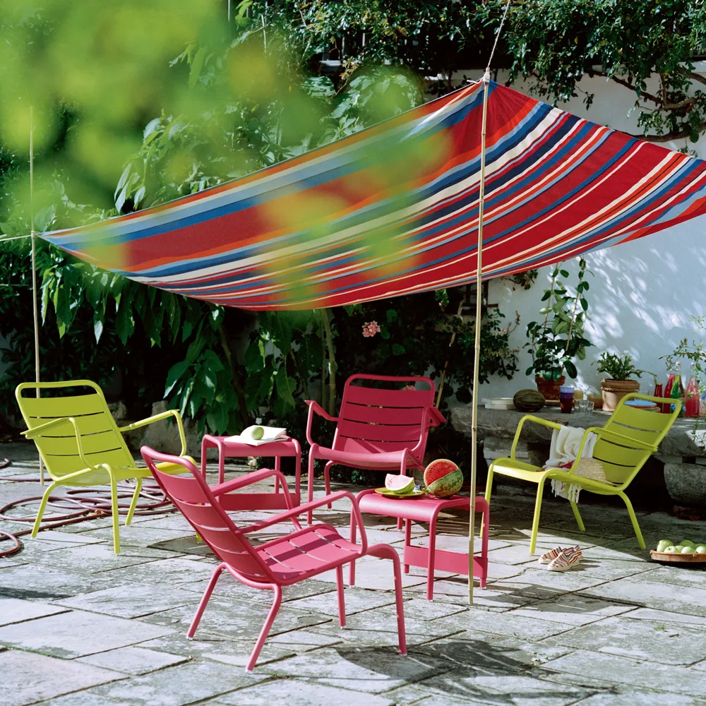 Luxembourg bord/fotskammel, Acapulco blue, small Fermob