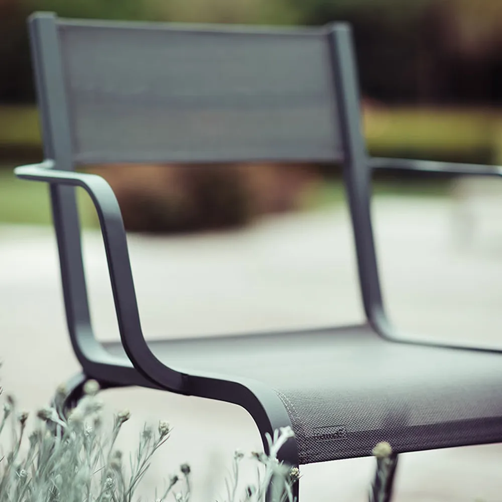 Oleron stol med armlener, Chili Fermob