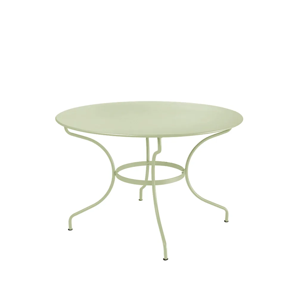 Opera+ bord Ø117 cm, Willow green (grønn) Fermob
