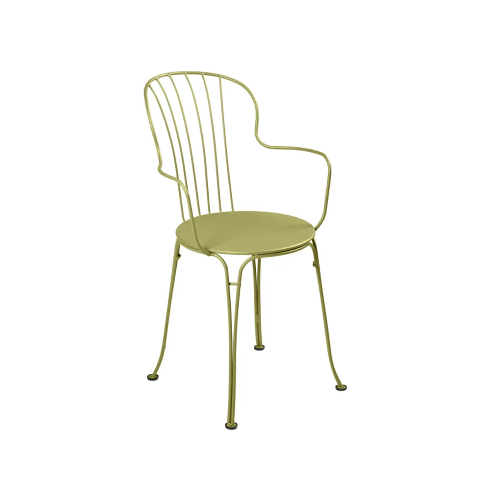 Opera+ stol med armlener, Willow green Fermob