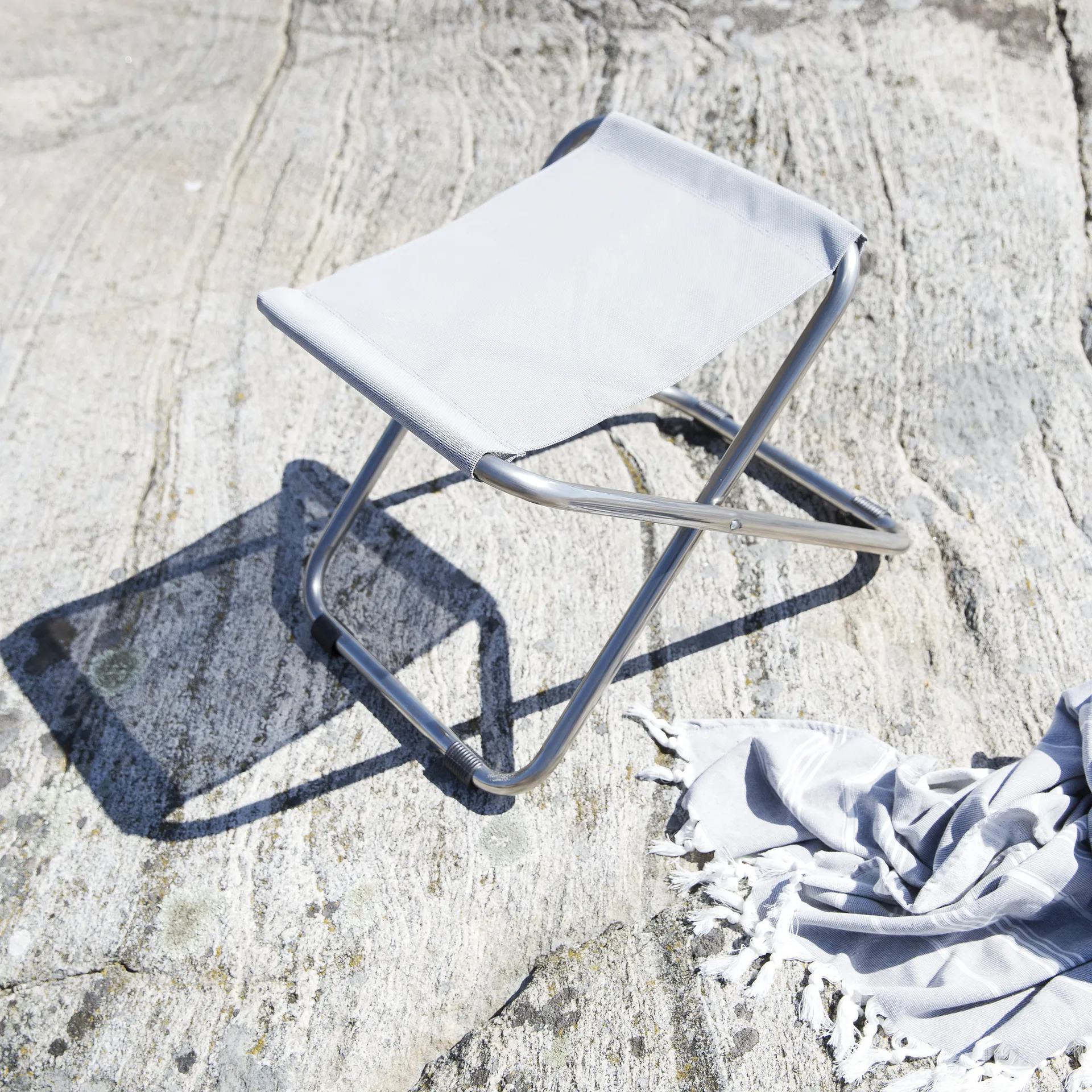 Chico krakk, Sage green-aluminiumsstativ Fiam