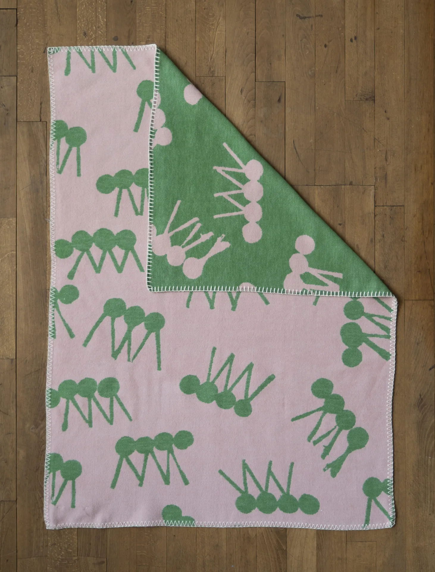 Myra babyteppe 70x100 cm, Grønn-rosa Fine Little Day