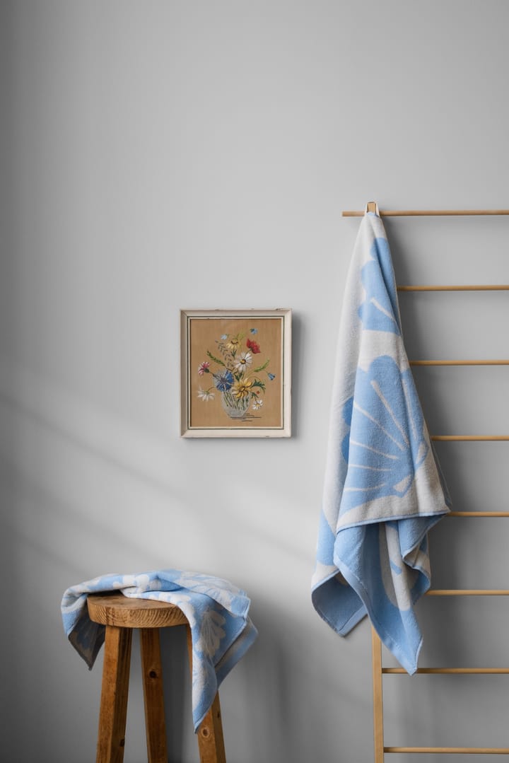 Skjell håndkle 50 x 70 cm - Blå - Fine Little Day