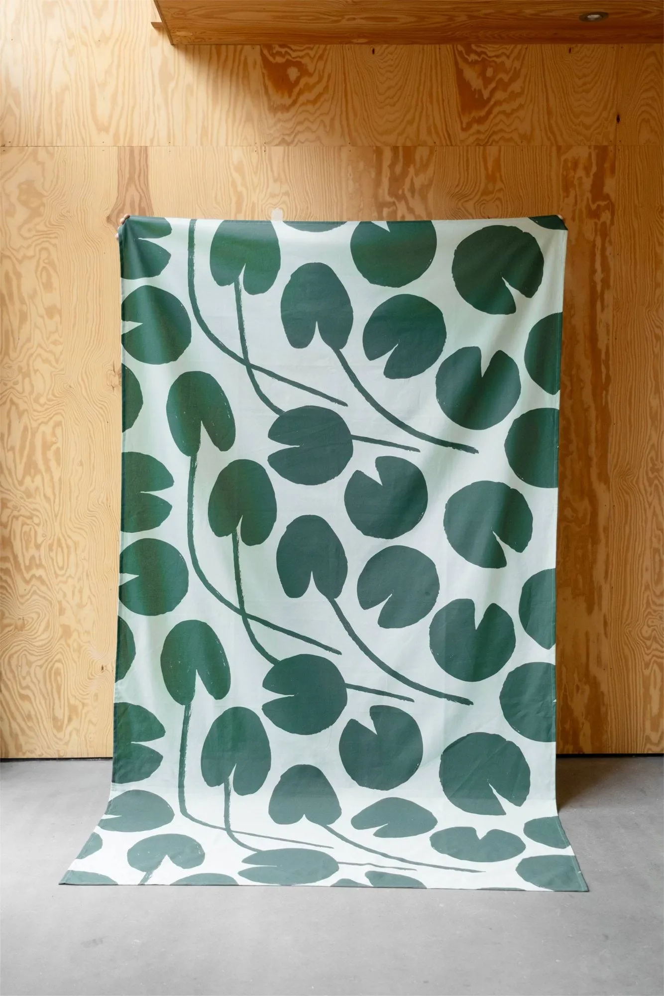 Water lilies duk, Lysegrønn-grønn, 147x147 cm Fine Little Day