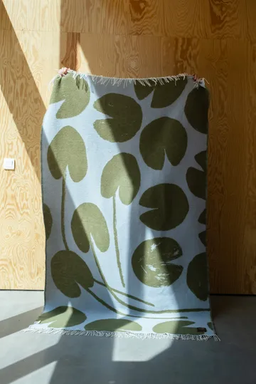 Water lilies pledd 130x220 cm - Blue-green - Fine Little Day