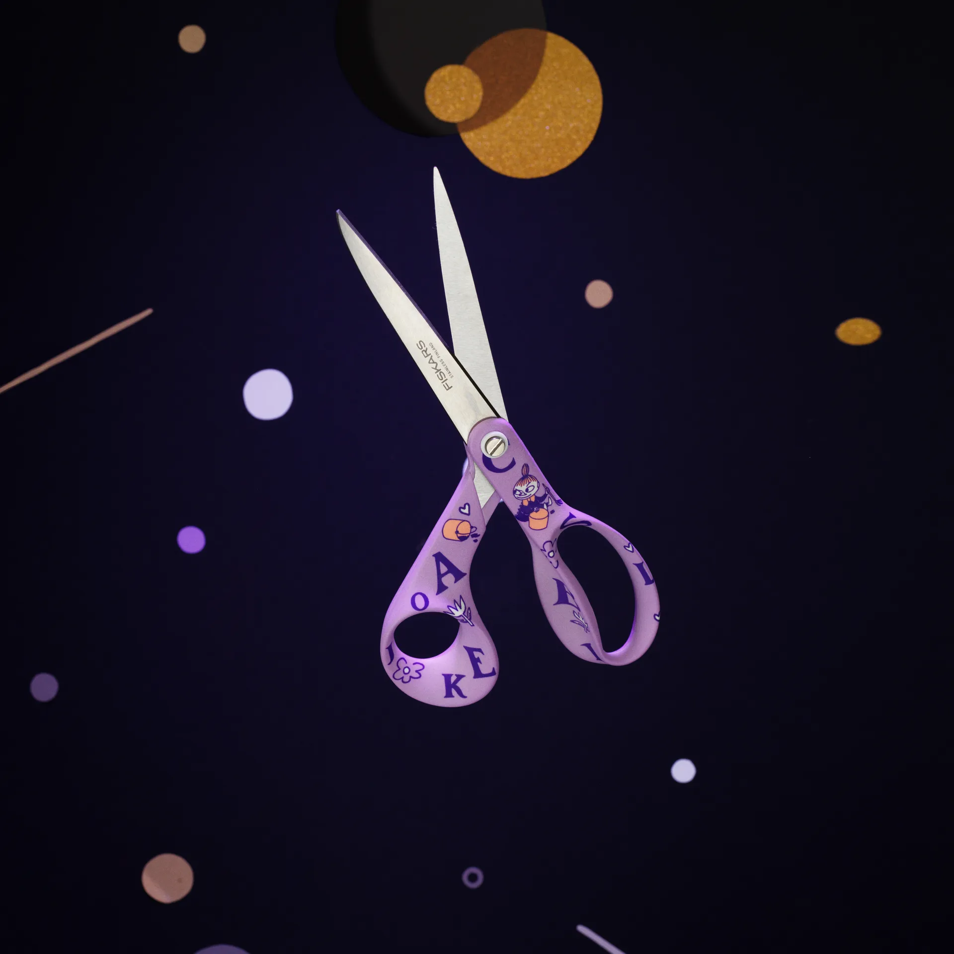 Fiskars x Mummitrollet universalsaks 21 cm, ABC Fiskars