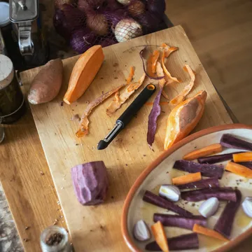 Funcsjonal Form skreller - Svart, bevegelig blad - Fiskars