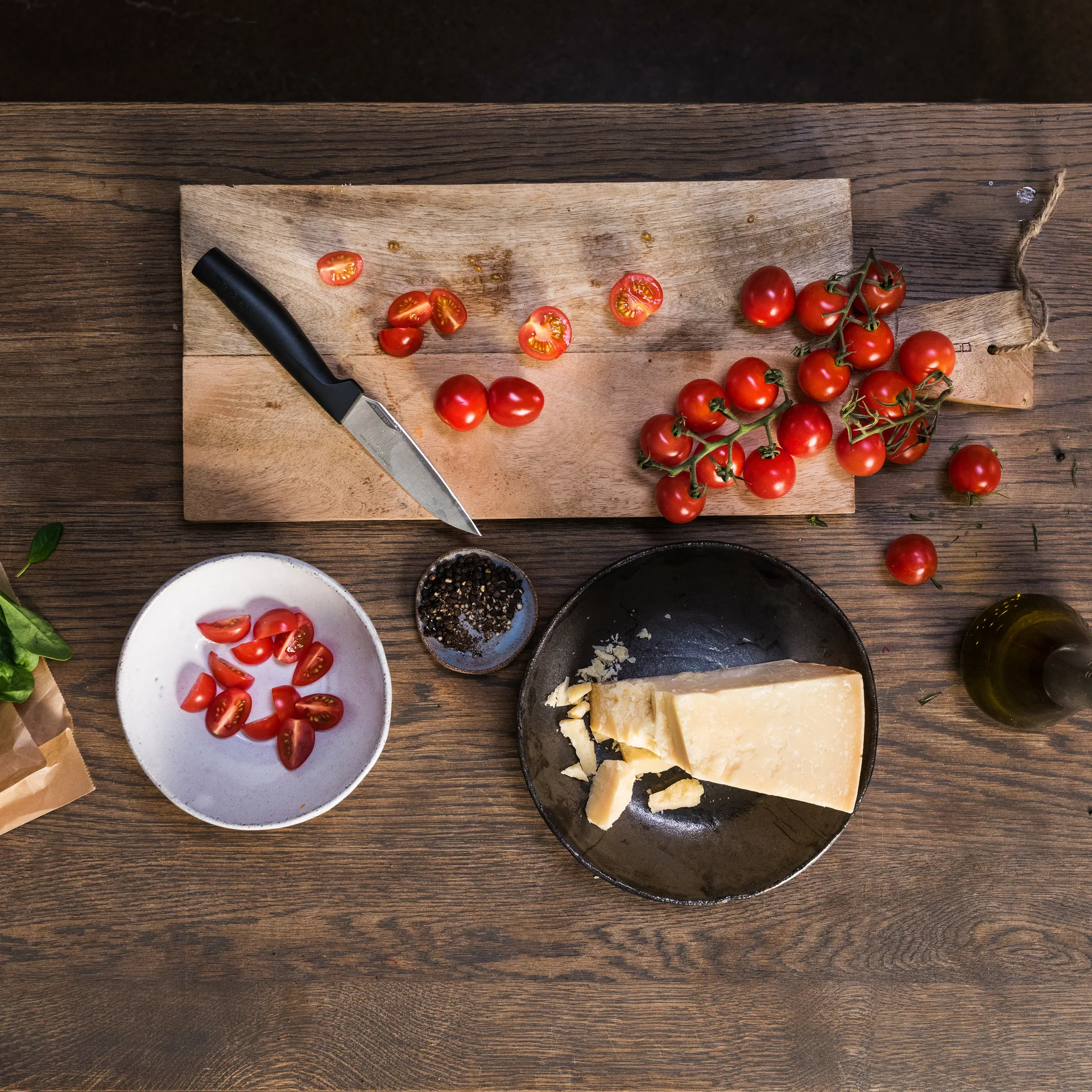 Hard Edge grønnsakskniv 11 cm, Rustfritt stål Fiskars