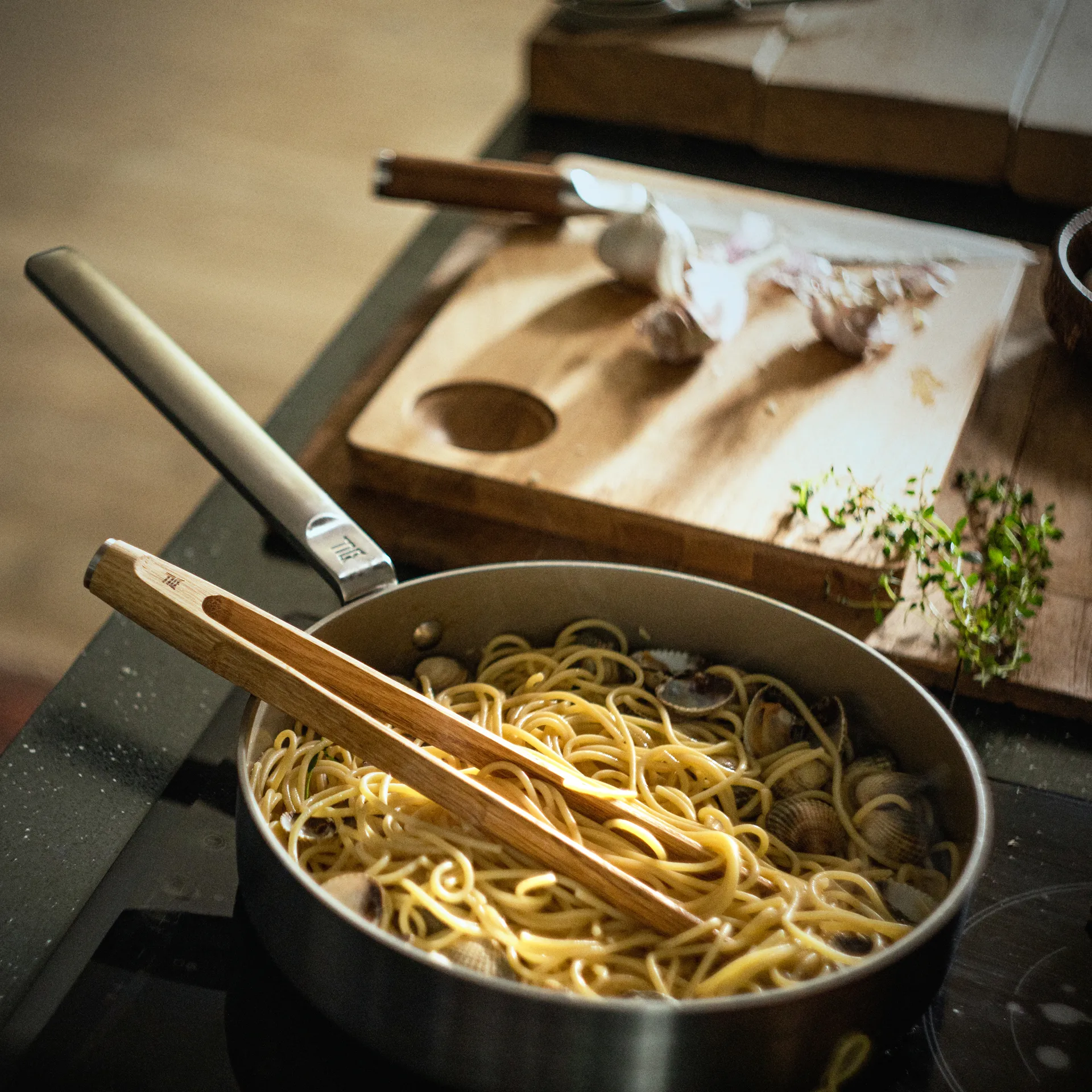 Norden tang, Eik-rustfritt stål Fiskars