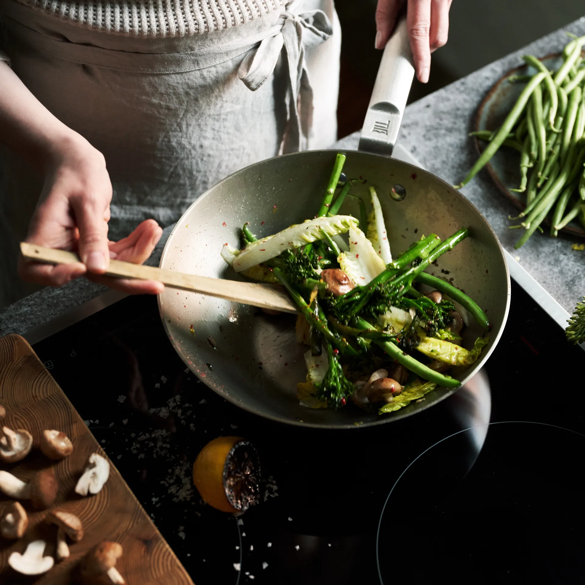 Norden wokpanne rustfritt stål, 28 cm Fiskars