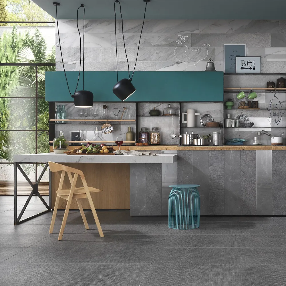 AIM small taklampe, Black Flos