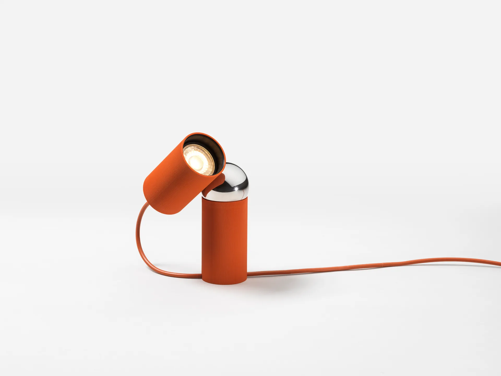 Bilboquet bordlampe, Tomat Flos