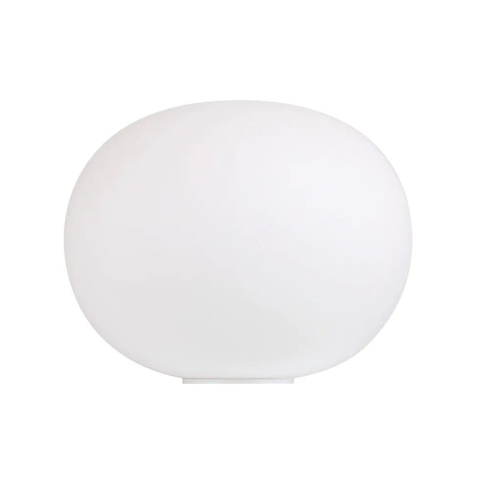 Glo-ball B2 bordlampe, Hvit opalglass Flos