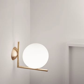 IC lights C/W2 vegglampe - Børstet messing-opal - Flos