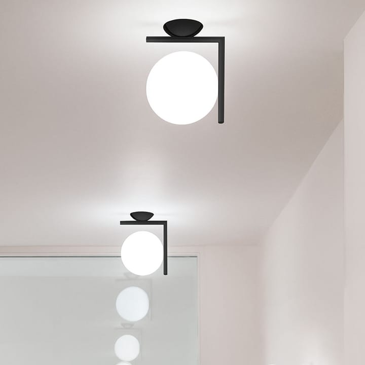 IC lights C/W2 vegglampe, Krom-opal Flos