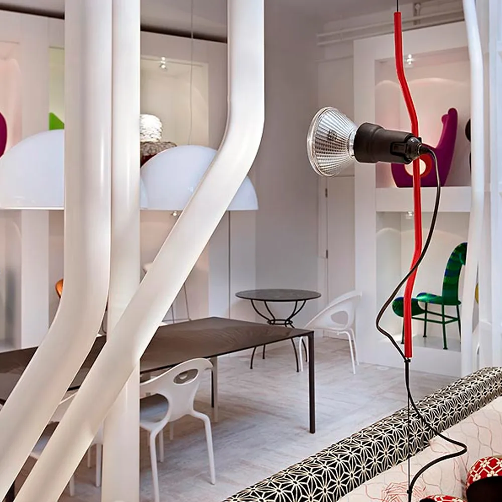 Parentesi gulv- og taklampe, Nikkel Flos